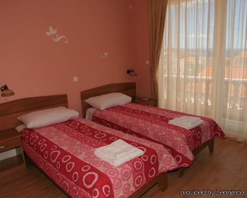 Villa Cezar Каштел-Лукшич Номер фото